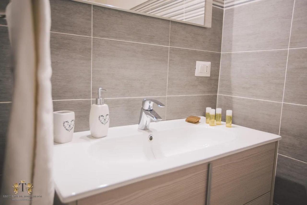 Residenza Dione 1 Apartman Szirakúza Kültér fotó