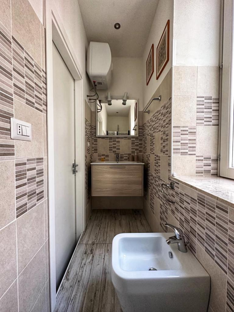 Residenza Dione 1 Apartman Szirakúza Kültér fotó